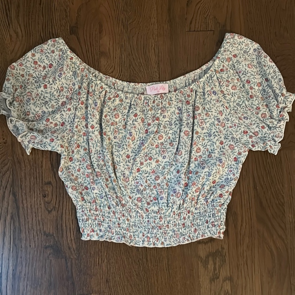 Pink lilly flower crop top